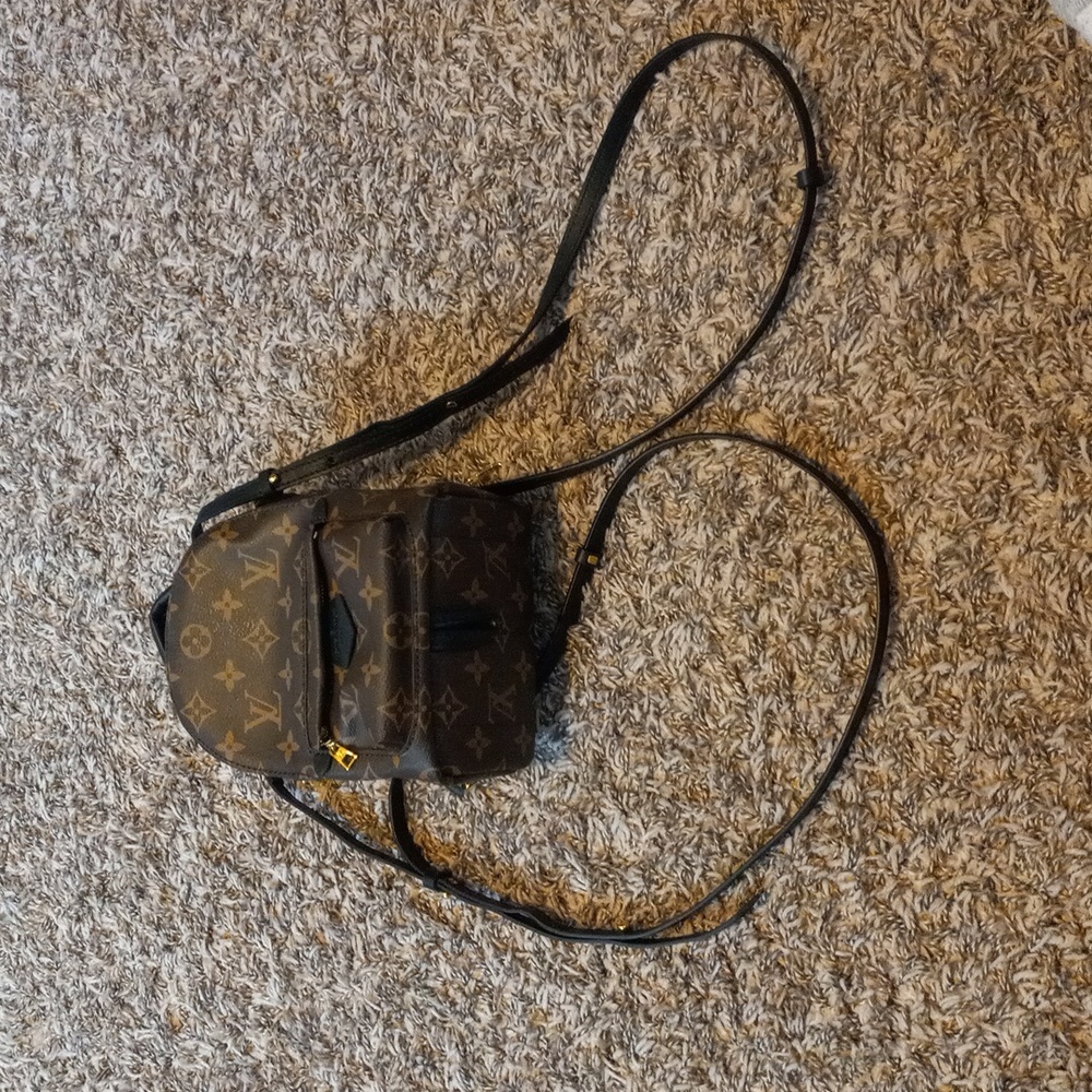 Small back pack